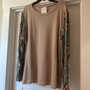Boutique sweater new with tags